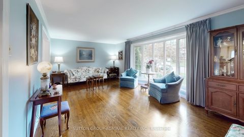 Photo 6 at 51 Blue Spruce Lane, Royal Orchard, Markham