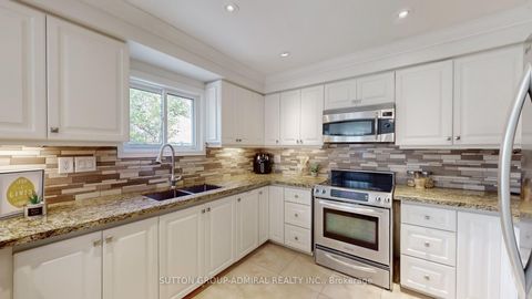 Photo 10 at 6 Mcdougall Court, Uplands, Vaughan