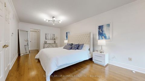Photo 22 at 6 Mcdougall Court, Uplands, Vaughan