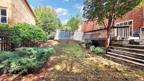 Photo 31 at 6 Mcdougall Court, Uplands, Vaughan
