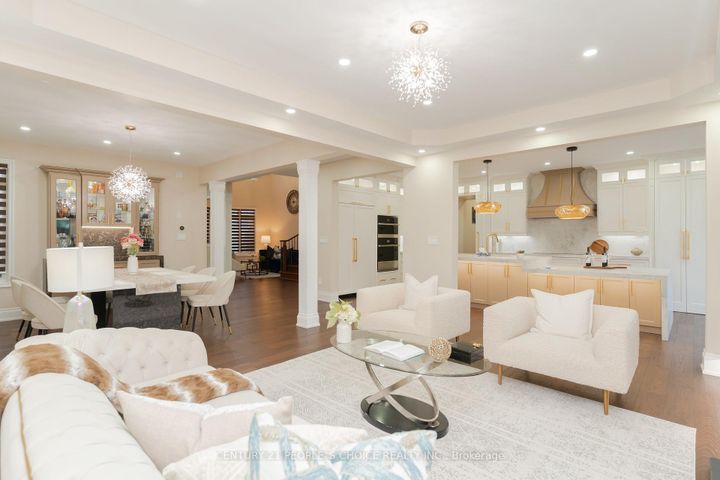 Photo 14 at 39 Huntspoint Drive, Bram East, Brampton