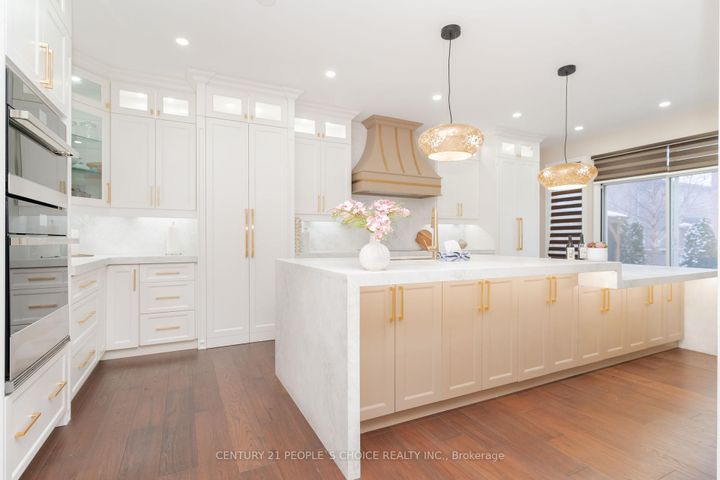 Photo 17 at 39 Huntspoint Drive, Bram East, Brampton