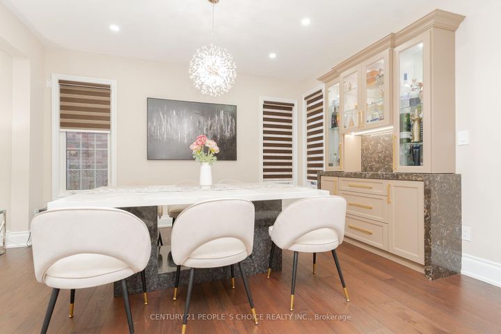 Photo 25 at 39 Huntspoint Drive, Bram East, Brampton