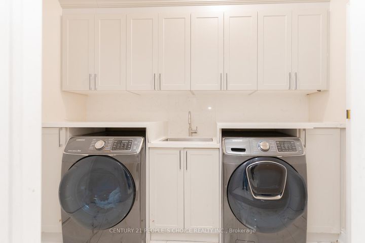 Photo 28 at 39 Huntspoint Drive, Bram East, Brampton