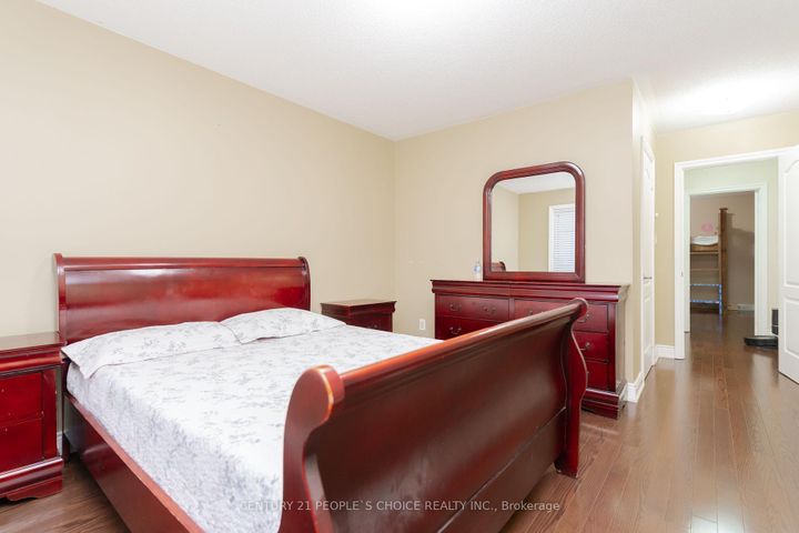 Photo 40 at 39 Huntspoint Drive, Bram East, Brampton