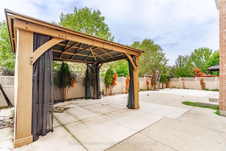 Photo 47 at 39 Huntspoint Drive, Bram East, Brampton