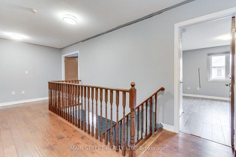 Photo 9 at 4 Cider Crescent Crescent, Oak Ridges, Richmond Hill