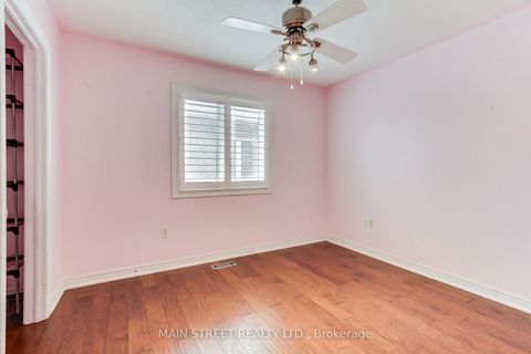 Photo 12 at 4 Cider Crescent Crescent, Oak Ridges, Richmond Hill