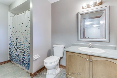 Photo 17 at 4 Cider Crescent Crescent, Oak Ridges, Richmond Hill Photo 17 at 4 Cider Crescent Crescent, Oak Ridges, Richmond Hill