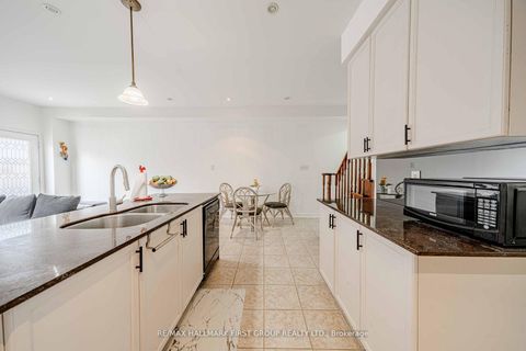 Photo 24 at 19 Kidd Terrace, York University Heights, Toronto