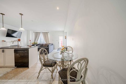 Photo 31 at 19 Kidd Terrace, York University Heights, Toronto