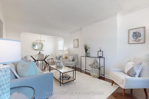 Photo 4 at 100 Lankin Boulevard, East York, Toronto