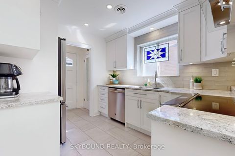 Photo 9 at 100 Lankin Boulevard, East York, Toronto