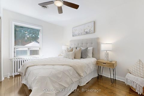 Photo 12 at 100 Lankin Boulevard, East York, Toronto