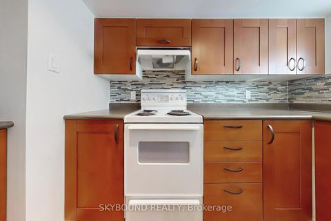 Photo 23 at 100 Lankin Boulevard, East York, Toronto