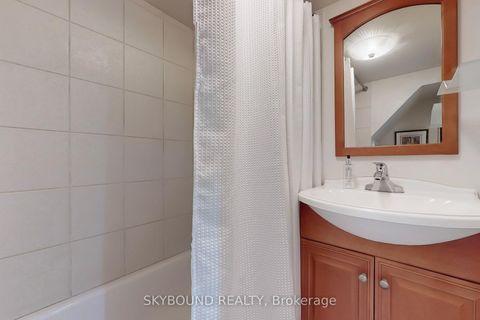 Photo 27 at 100 Lankin Boulevard, East York, Toronto