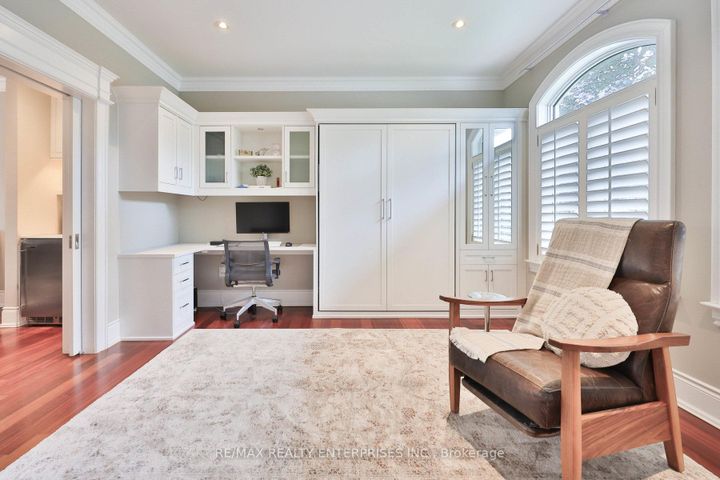 Photo 17 at 20 Cumberland Drive, Port Credit, Mississauga