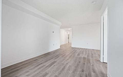 Photo 13 at 302 - 5001 Finch Avenue E, Agincourt North, Toronto