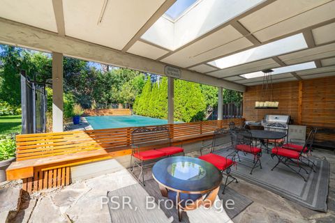 Photo 4 at 164 Forest Hill Road, Forest Hill South, Toronto