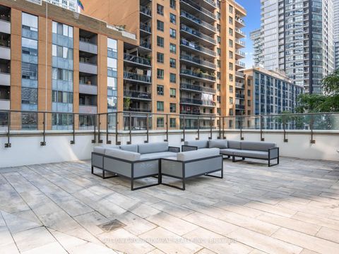 Photo 15 at 906 - 100 Dalhousie Street, Yonge Corridor, Toronto Photo 15 at 906 - 100 Dalhousie Street, Yonge Corridor, Toronto