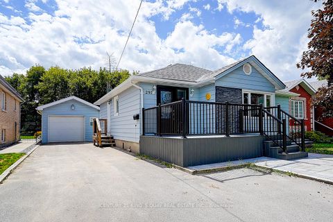 Photo 3 at 297 Glenwoods Avenue, Keswick South, Georgina
