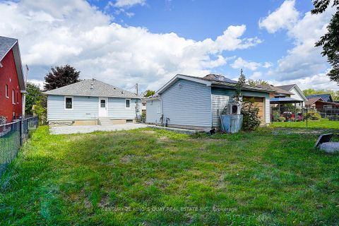 Photo 11 at 297 Glenwoods Avenue, Keswick South, Georgina