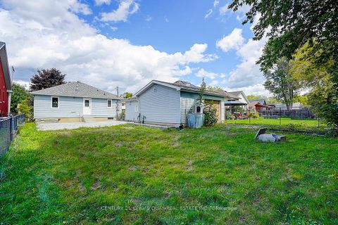 Photo 12 at 297 Glenwoods Avenue, Keswick South, Georgina