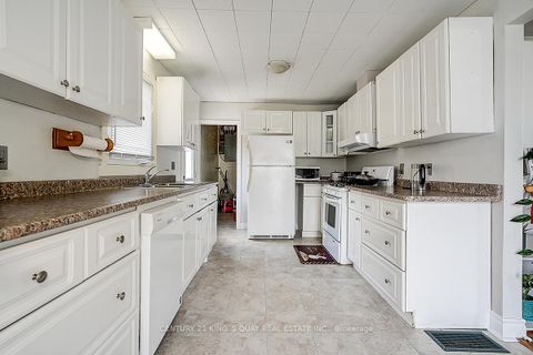 Photo 20 at 297 Glenwoods Avenue, Keswick South, Georgina