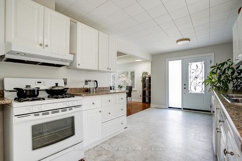 Photo 23 at 297 Glenwoods Avenue, Keswick South, Georgina