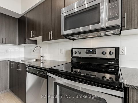 Photo 9 at 618 - 7900 Bathurst Street, Beverley Glen, Vaughan