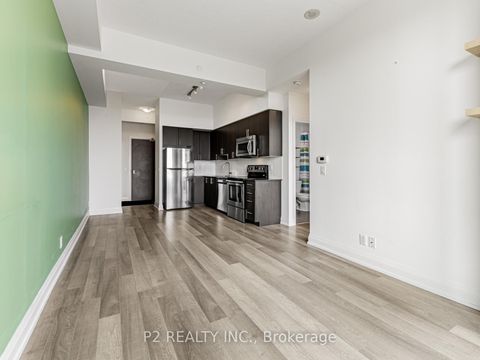 Photo 16 at 618 - 7900 Bathurst Street, Beverley Glen, Vaughan