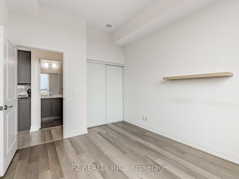 Photo 24 at 618 - 7900 Bathurst Street, Beverley Glen, Vaughan