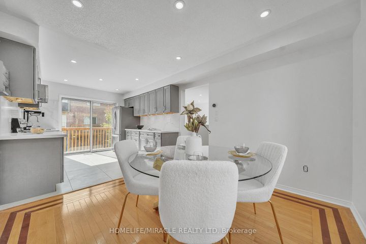 Photo 26 at 75 - 5535 Glen Erin Drive, Central Erin Mills, Mississauga