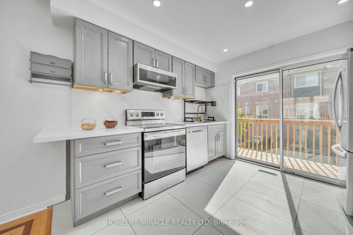 Photo 30 at 75 - 5535 Glen Erin Drive, Central Erin Mills, Mississauga