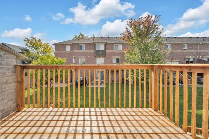 Photo 33 at 75 - 5535 Glen Erin Drive, Central Erin Mills, Mississauga