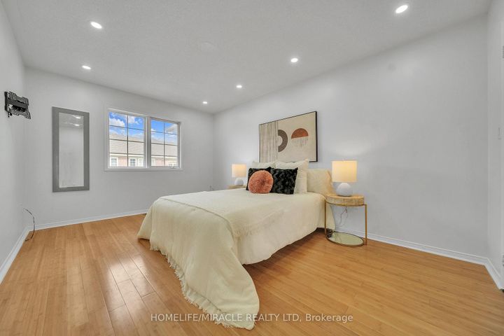 Photo 37 at 75 - 5535 Glen Erin Drive, Central Erin Mills, Mississauga