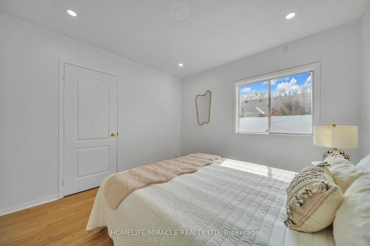 Photo 43 at 75 - 5535 Glen Erin Drive, Central Erin Mills, Mississauga