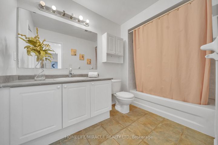 Photo 44 at 75 - 5535 Glen Erin Drive, Central Erin Mills, Mississauga