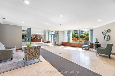 Photo 6 at PH5 - 9 Boardwalk Drive, The Beaches, Toronto