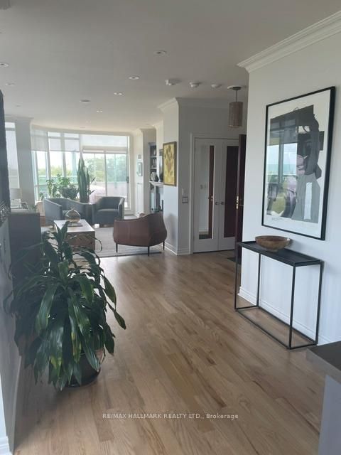 Photo 7 at PH5 - 9 Boardwalk Drive, The Beaches, Toronto