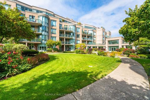 Photo 31 at PH5 - 9 Boardwalk Drive, The Beaches, Toronto
