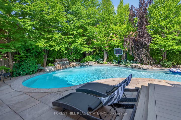 Photo 47 at 110 Cook's Mill Crescent, Patterson, Vaughan