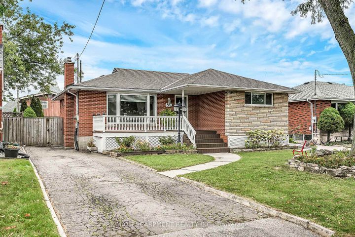Photo 2 at 85 East 45th Street, Sunninghill, Hamilton