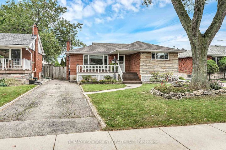Photo 3 at 85 East 45th Street, Sunninghill, Hamilton