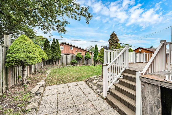 Photo 36 at 85 East 45th Street, Sunninghill, Hamilton
