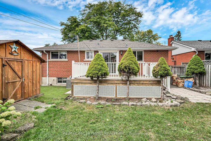 Photo 39 at 85 East 45th Street, Sunninghill, Hamilton
