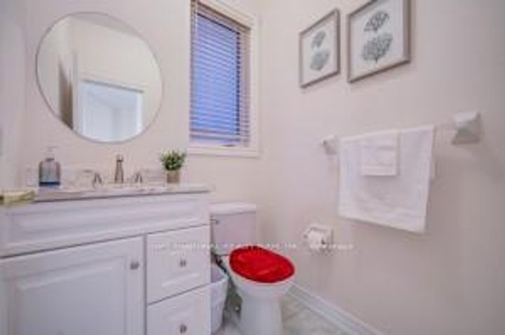 Photo 13 at 77 Saint James Avenue, Vellore Village, Vaughan