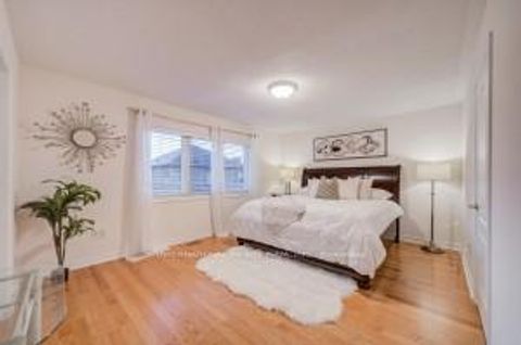 Photo 23 at 77 Saint James Avenue, Vellore Village, Vaughan