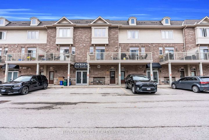 Photo 8 at 27 - 4145 Palermo Common, Shoreacres, Burlington