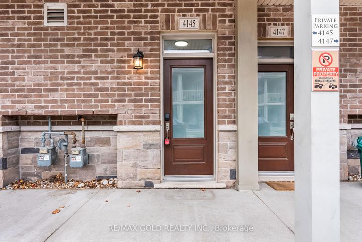 Photo 11 at 27 - 4145 Palermo Common, Shoreacres, Burlington